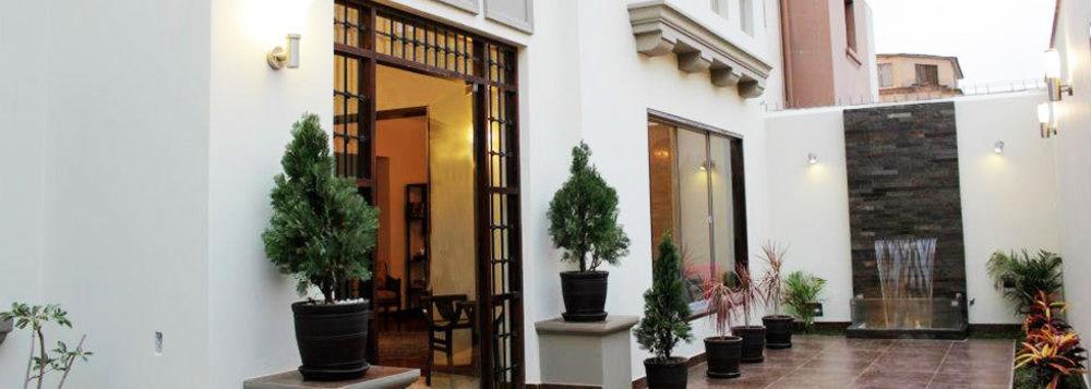 Bed & Breakfast - La Casa De Ceci Lima Eksteriør bilde