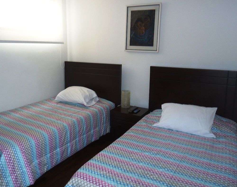 Bed & Breakfast - La Casa De Ceci Lima Eksteriør bilde