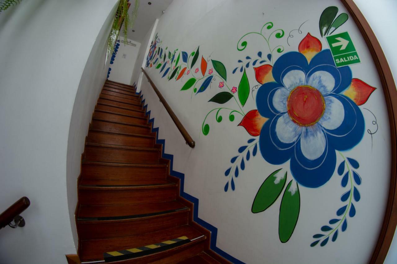 Bed & Breakfast - La Casa De Ceci Lima Eksteriør bilde